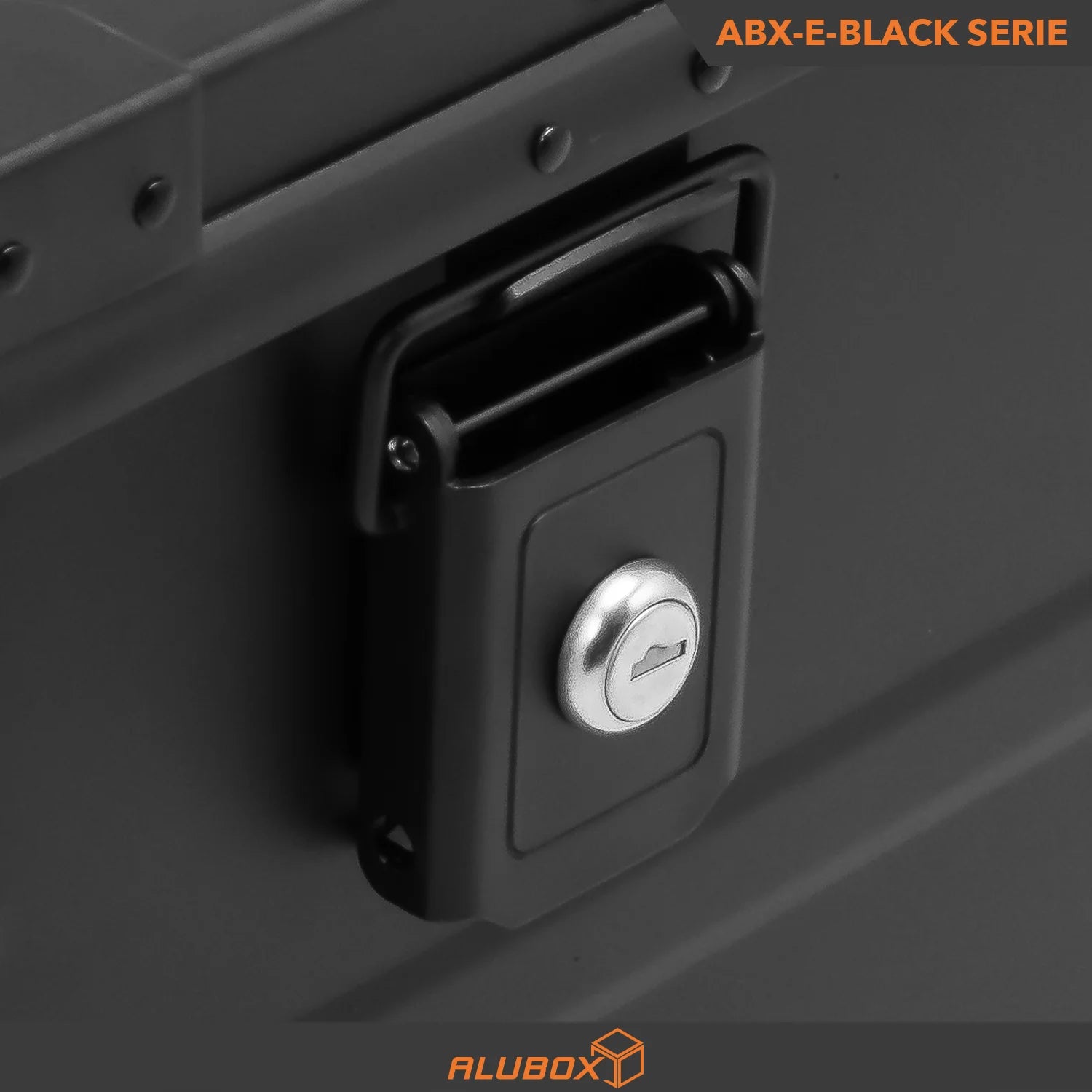 ALUBOX Premium 18 - 159 L Stapelecken - komplett schwarz